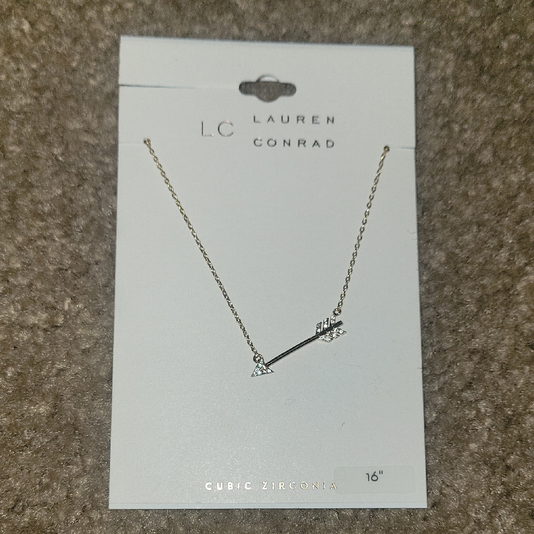 Lc Lauren Conrad Gold Cz Arrow Necklace 18$